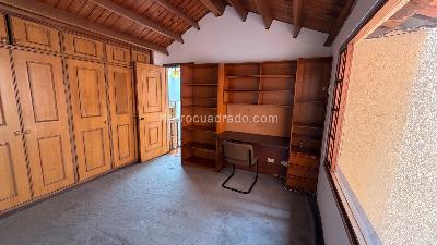 Casa de 3 alcobas en venta en La Calleja, Bogotá, 191 m² · foto 2 de 20
