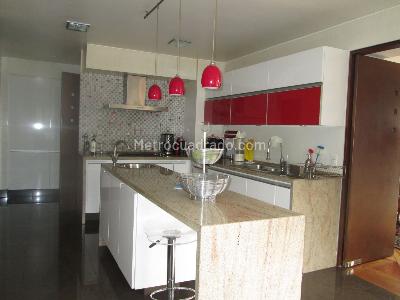 Apartamento de 4 alcobas en venta en Montearroyo Usaquen, Bogotá, 400 m² · foto 4 de 20