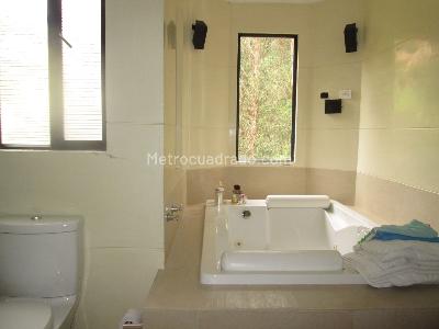 Apartamento de 4 alcobas en venta en Montearroyo Usaquen, Bogotá, 400 m² · foto 20 de 20