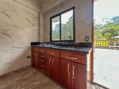 Apartaestudio en arriendo en El Salado, Envigado, 18 m² · foto 2 de 6