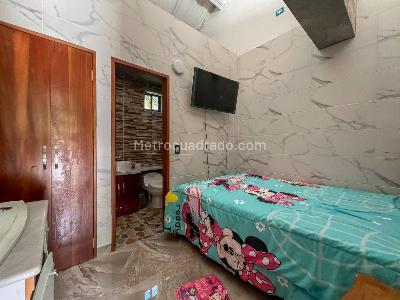 Apartaestudio en arriendo en El Salado, Envigado, 18 m² · foto 4 de 6