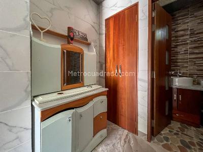 Apartaestudio en arriendo en El Salado, Envigado, 18 m² · foto 5 de 6