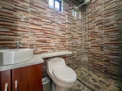 Apartaestudio en arriendo en El Salado, Envigado, 18 m² · foto 6 de 6