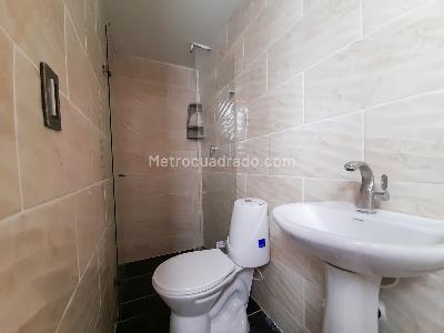 Casa de 5 alcobas en venta en La Doctora, Sabaneta, 400 m² · foto 12 de 17