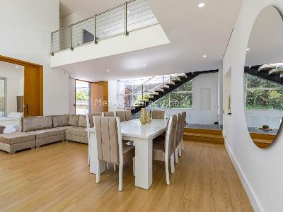 Casa de 4 alcobas en venta en El Poblado, Medellín, 502 m² · foto 4 de 20