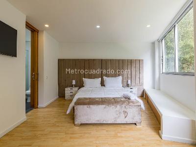 Casa de 4 alcobas en venta en El Poblado, Medellín, 502 m² · foto 15 de 20