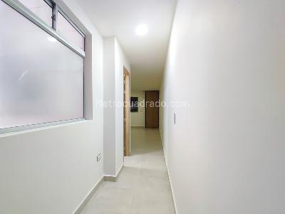 Apartaestudio en venta en San Joaquin, Sabaneta, 52 m² · foto 3 de 9