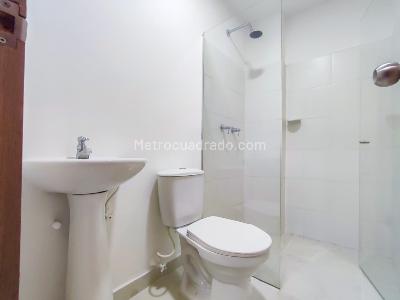 Apartaestudio en venta en San Joaquin, Sabaneta, 52 m² · foto 8 de 9