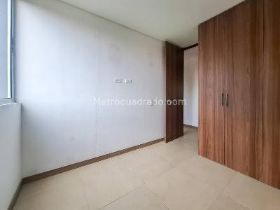 Apartamento de 3 alcobas en venta en San Antonio, Rionegro, 84 m² · foto 5 de 15