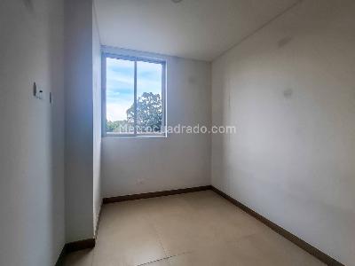 Apartamento de 3 alcobas en venta en San Antonio, Rionegro, 84 m² · foto 9 de 15