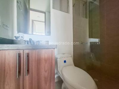 Apartamento de 3 alcobas en venta en San Antonio, Rionegro, 84 m² · foto 13 de 15