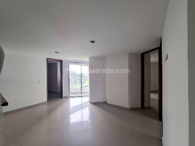 Apartamento de 2 alcobas en venta en San Antonio, Rionegro, 72 m² · foto 2 de 9