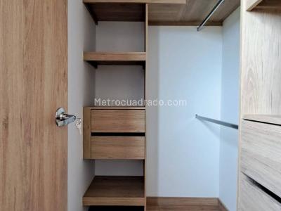 Apartamento de 2 alcobas en venta en San Antonio, Rionegro, 73 m² · foto 5 de 8