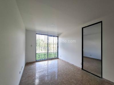 Apartamento de 4 alcobas en venta en Fontibon, Rionegro, 72 m² · foto 3 de 10
