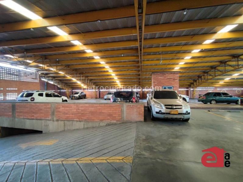 Bodega en Arriendo, Boston, Medellín - Widok 4