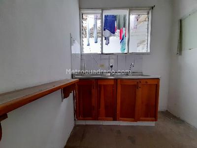Casa en arriendo en Prado, Medellín · foto 6 de 20
