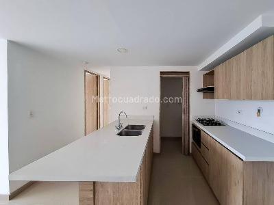 Apartamento en venta en Suramerica, Itagüí · foto 2 de 12