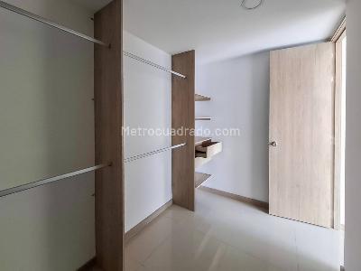 Apartamento en venta en Suramerica, Itagüí · foto 8 de 12