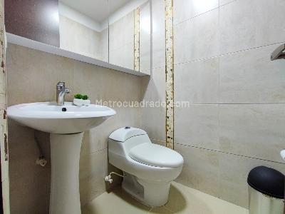 Apartamento de 2 alcobas en venta en San Joaquin, Sabaneta, 72 m² · foto 14 de 16