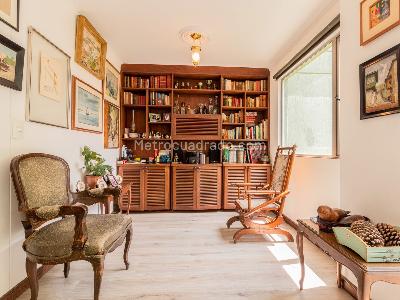 Apartamento de 3 alcobas en venta en El Poblado, Medellín, 198 m² · foto 6 de 16