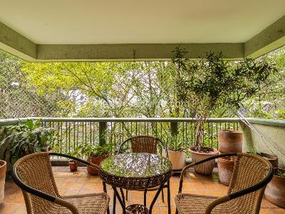 Apartamento de 3 alcobas en venta en El Poblado, Medellín, 198 m² · foto 16 de 16