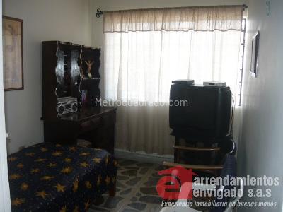 Casa en venta en La Magnolia, Envigado · foto 5 de 9