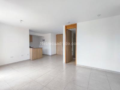 Apartamento de 2 alcobas en venta en Sector Tranva­A, Rionegro, 57 m² · foto 2 de 13