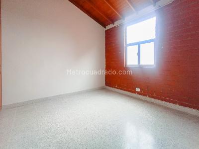Apartamento de 3 alcobas en venta en San Antonio, Rionegro, 67 m² · foto 6 de 17