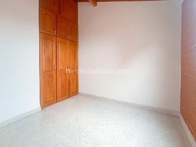 Apartamento de 3 alcobas en venta en San Antonio, Rionegro, 67 m² · foto 7 de 17