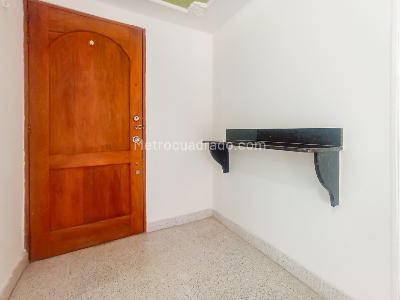 Apartamento de 3 alcobas en venta en San Antonio, Rionegro, 67 m² · foto 9 de 17