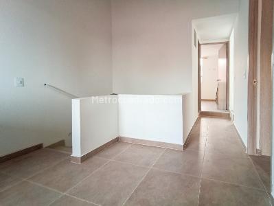 Casa de 4 alcobas en venta en La Inmaculada, Rionegro, 80 m² · foto 4 de 15