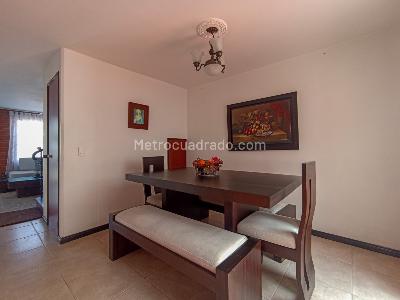 Casa de 4 alcobas en venta en El Porvenir, Rionegro, 130 m² · foto 2 de 16