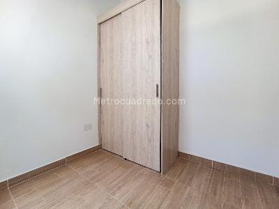 Apartamento de 2 alcobas en venta en Centro, Rionegro, 57 m² · foto 7 de 13