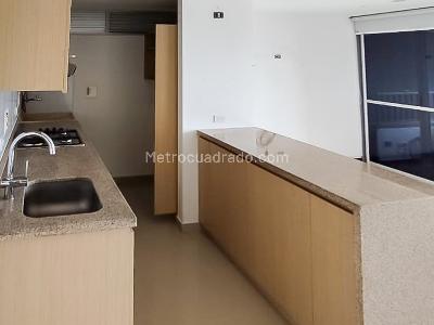 Apartamento de 2 alcobas en venta en San Antonio, Rionegro, 74 m² · foto 3 de 11