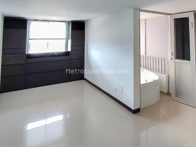 Apartamento de 2 alcobas en venta en San Antonio, Rionegro, 74 m² · foto 6 de 11
