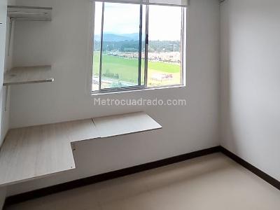 Apartamento de 2 alcobas en venta en San Antonio, Rionegro, 74 m² · foto 8 de 11