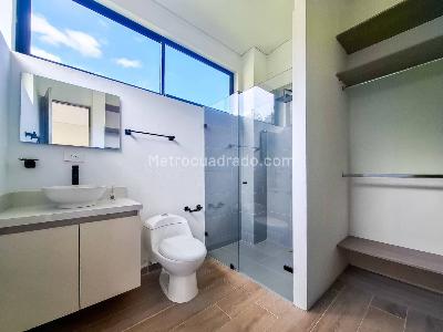 Casa de 4 alcobas en venta en Rionegro, Rionegro, 180 m² · foto 13 de 18