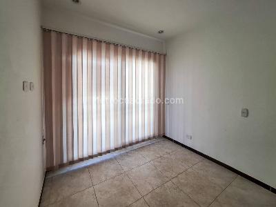 Casa de 5 alcobas en venta en San Antonio, Rionegro, 183 m² · foto 6 de 20
