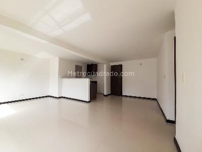 Apartamento de 3 alcobas en venta en Vereda San Jose, Sabaneta, 76 m² · foto 2 de 13