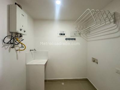Apartamento de 1 alcoba en venta en San Antonio, Rionegro, 53 m² · foto 10 de 17
