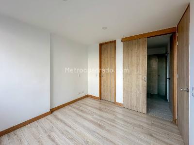 Apartamento de 1 alcoba en venta en San Antonio, Rionegro, 53 m² · foto 7 de 17
