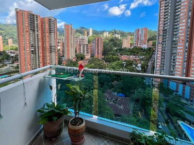 Apartamento de 4 alcobas en venta en Prados De Sabaneta, Sabaneta, 168 m² · foto 11 de 15