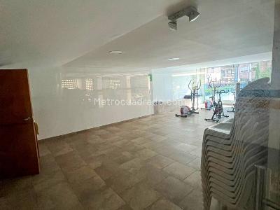 Apartamento de 4 alcobas en venta en Prados De Sabaneta, Sabaneta, 168 m² · foto 13 de 15