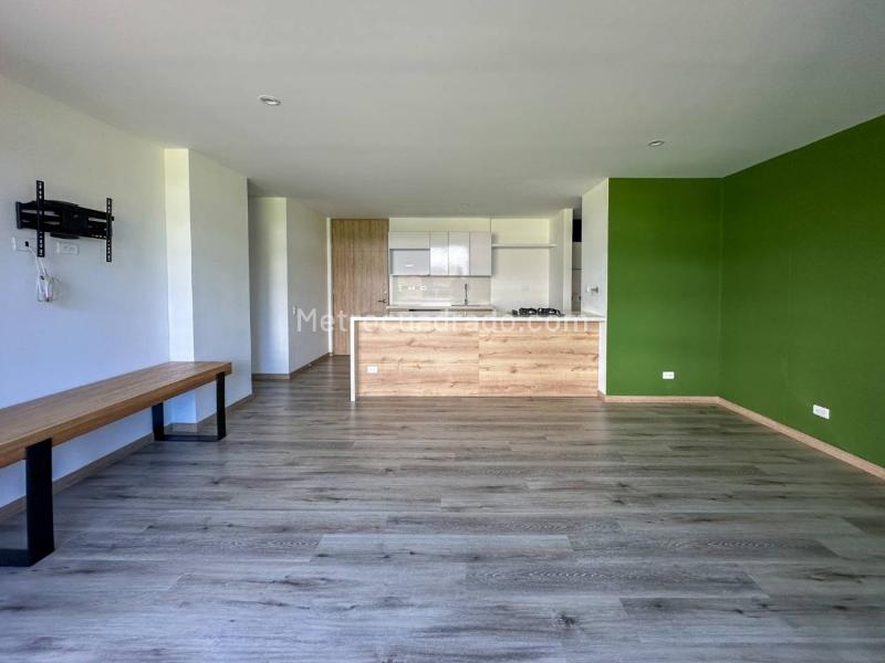 2BR Apartment in El Retiro (79 m²)