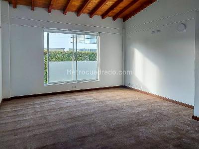 Casa de 4 alcobas en venta en Llano Grande, Rionegro, 1550 m² · foto 16 de 20