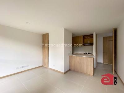 Apartamento de 3 alcobas en arriendo en Vegas De La Doctora, Sabaneta, 62 m² · foto 2 de 16