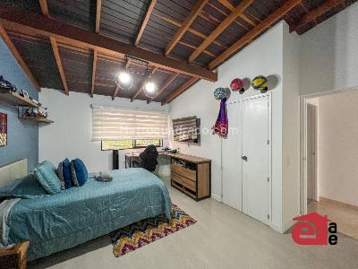 Casa en arriendo en Castropol, Medellín · foto 10 de 20