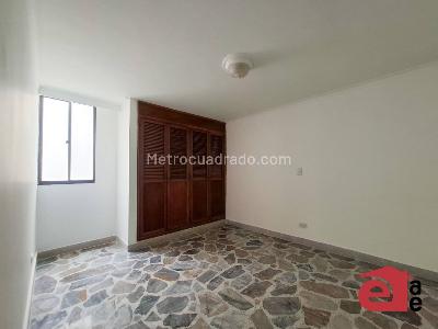 Apartamento en venta en Laureles, Medellín · foto 10 de 19
