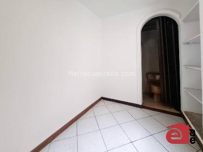 Apartamento en venta en Laureles, Medellín · foto 15 de 19