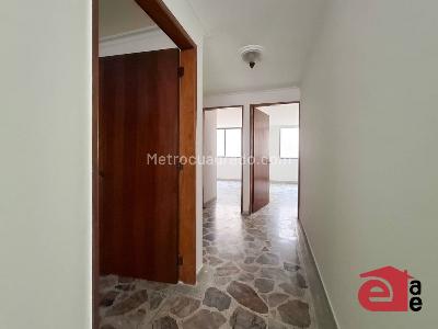 Apartamento en venta en Laureles, Medellín · foto 6 de 19